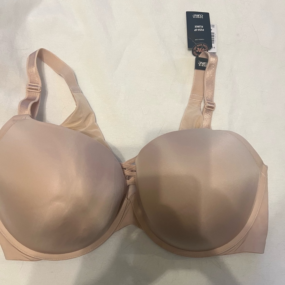 NWT 42F bra